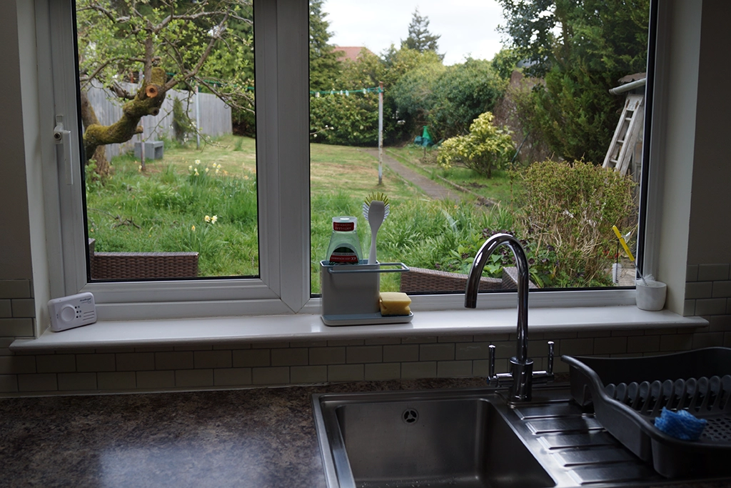 Charming Spacious Cottage In Kirriemuir