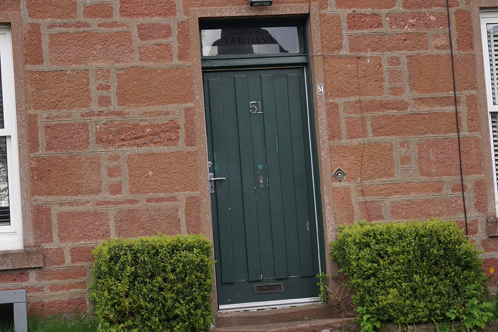 Charming Spacious Cottage In Kirriemuir